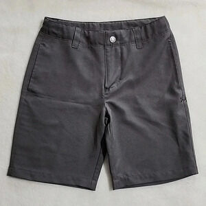 Boys Under Armour Golf Shorts, Gray, Size 5, Pre-Owned